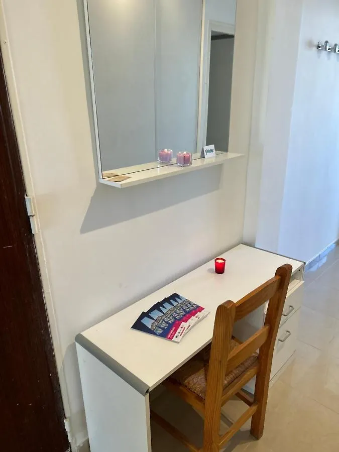 Appartement Celebre Vieux Port, Marseille France